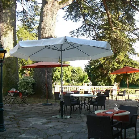 Hostellerie Des Cedres 3* Villeneuve-de-Rivière