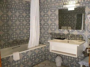 Hostellerie Des Cedres فندق 3*