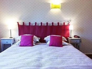 Hostellerie Des Cedres 3* Villeneuve-de-Riviere