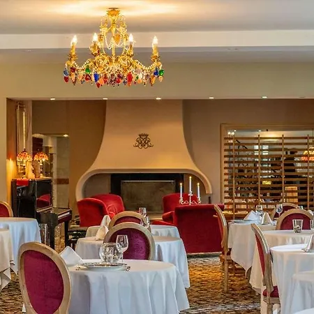 Hostellerie Des Cedres 3*