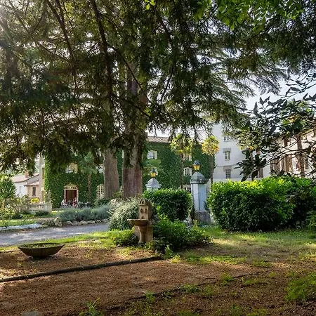 Hotel Hostellerie Des Cedres 3*