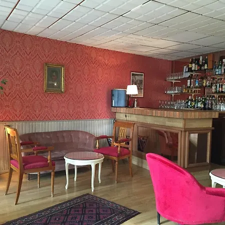 ホテル Hostellerie Des Cedres Villeneuve-de-Rivière