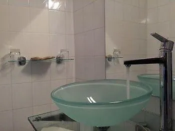 Hostellerie Des Cedres 3* Villeneuve-de-Rivière