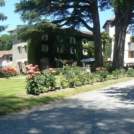 Hostellerie Des Cedres ホテル 3*