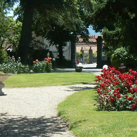Hostellerie Des Cedres 3* Villeneuve-de-Rivière