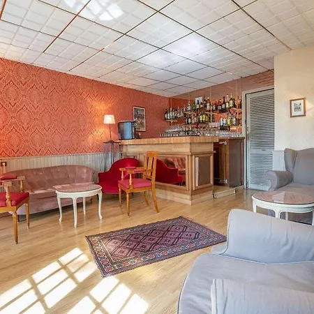 Hostellerie Des Cedres ホテル