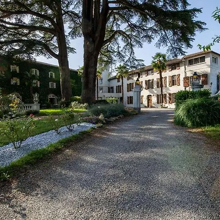 ホテル Hostellerie Des Cedres 3*