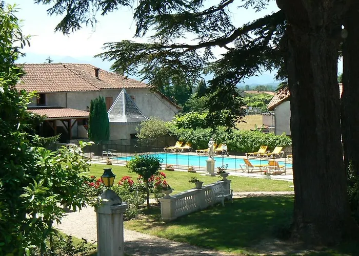 Hotel Hostellerie Des Cedres 3*