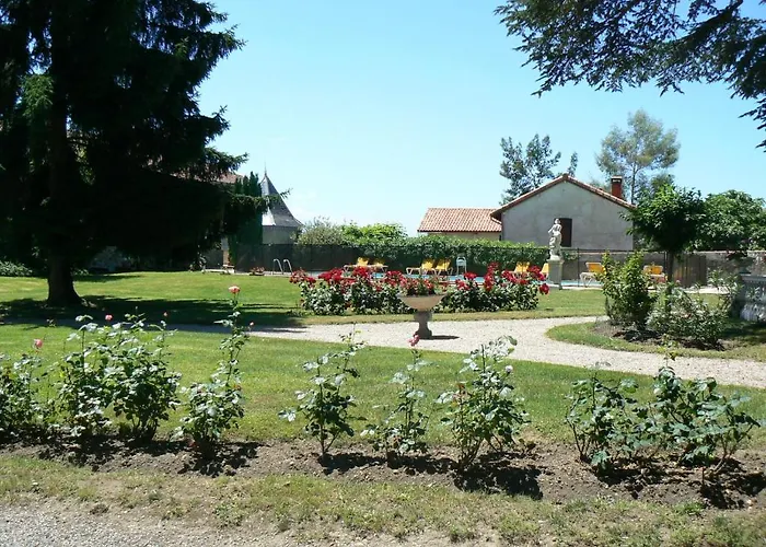 Hotel Hostellerie Des Cedres Villeneuve-de-Rivière