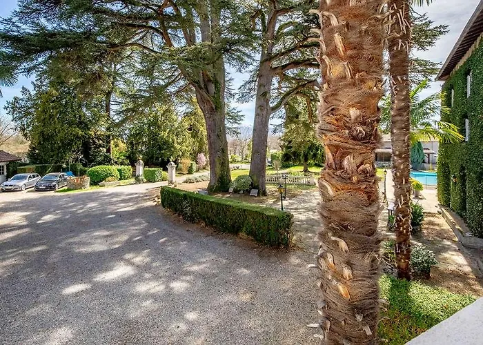 Hostellerie Des Cedres